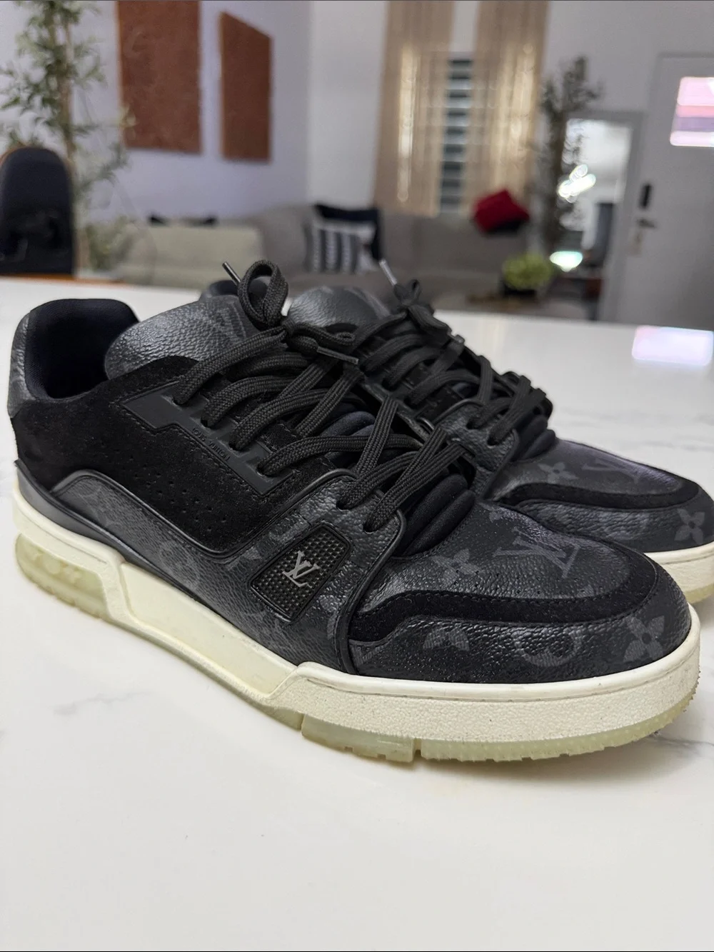 Men's Black Louis Vuitton trainer Sneakers